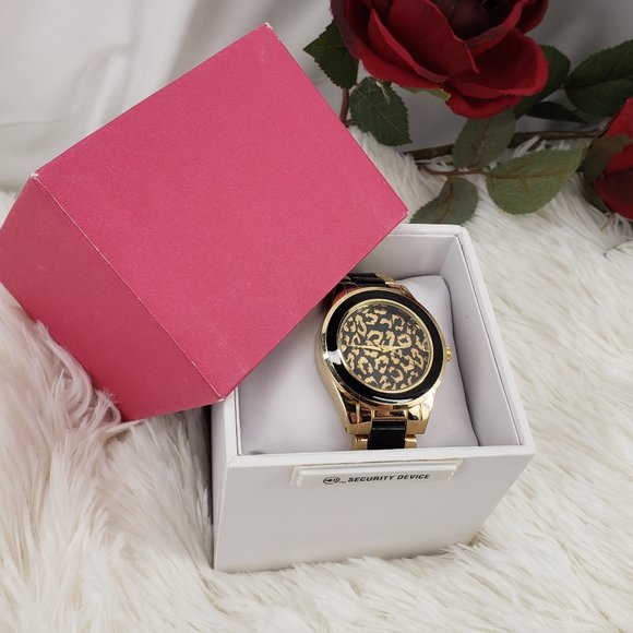 Beautiful Black & Gold Watch w/ Leopard Print Face - Picture 3 of 4